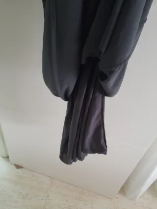 Vestido largo Zara gris drapeado