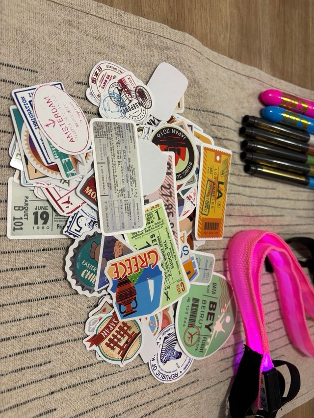 Artículos fiesta Candy Bar, iluminación y pistolas