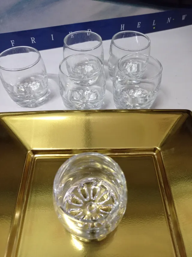 Lote 6 mini vasos de cristal