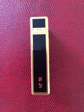 Mechero S.T. Dupont Oro y Laca China