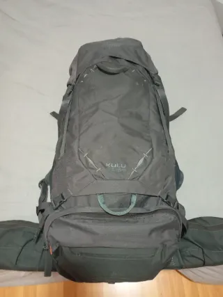Mochila Lowe Alpine Kulu 55-65L Gris oscuro