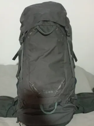 Mochila Lowe Alpine Kulu 55-65L Gris oscuro