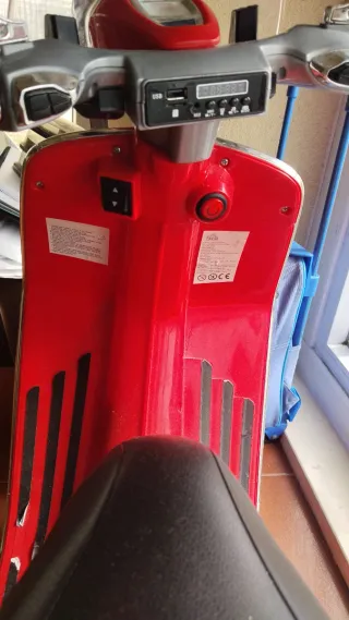 Moto Eléctrica Vespa Niños Oficial