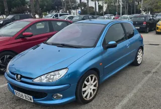 Peugeot 206 2003
