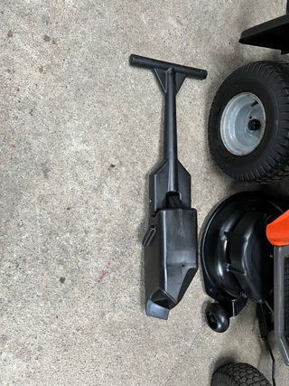 Cortacésped Husqvarna CT 130