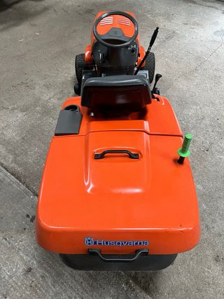 Cortacésped Husqvarna CT 130