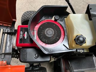 Cortacésped Husqvarna CT 130