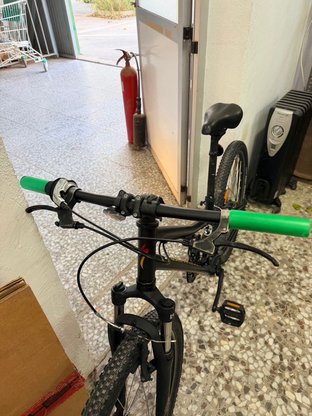 Bicicleta infantil Specialized 24