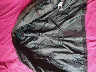 Americana H&M Negra y Azul