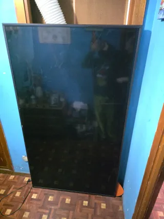 TV LG 85 pantalla rota