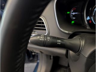 Renault Megane Limited TCe GPF 140CV