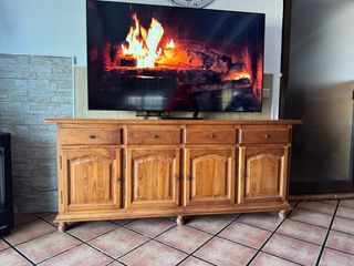 Mesa comedor + 6 sillas + aparador