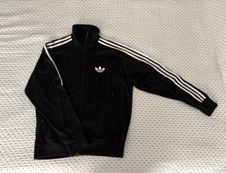 Sudadera Adidas Negra Clásica