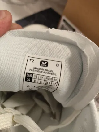 Zapatillas Veja Blancas y Rosas