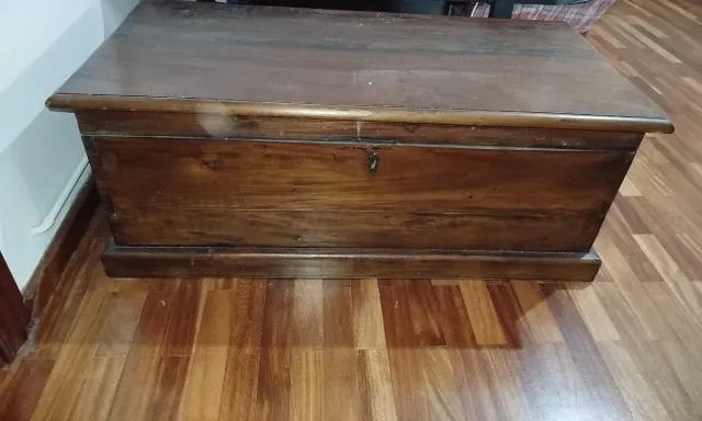 Baúl de madera
