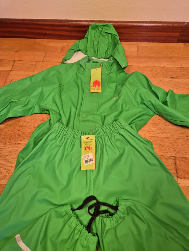 Traje de lluvia CeLaVi para niños o niñas