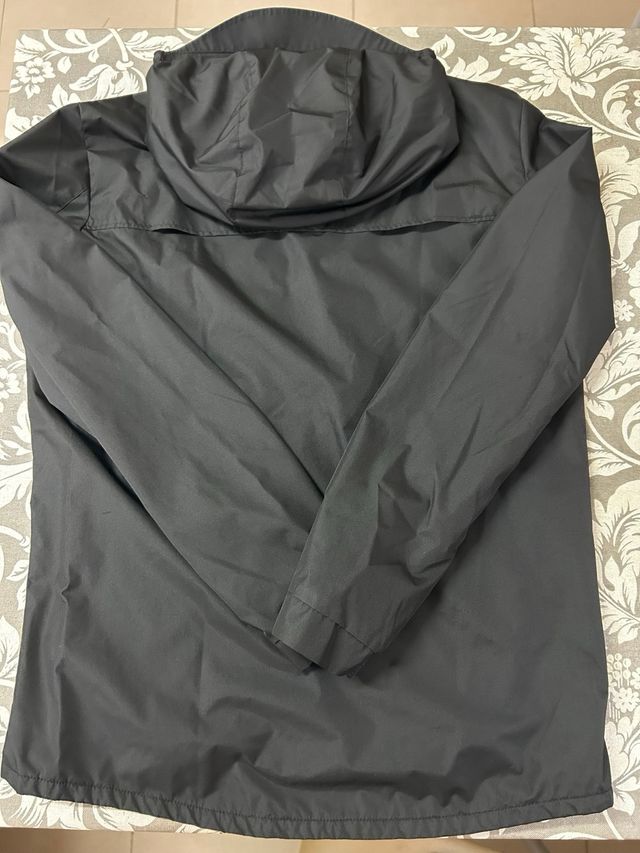 Chubasquero Kipsta Gris Talla 12/13 años