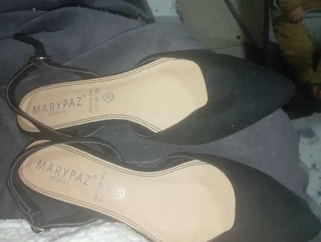 Zapatos planos Marypaz negros talla 38