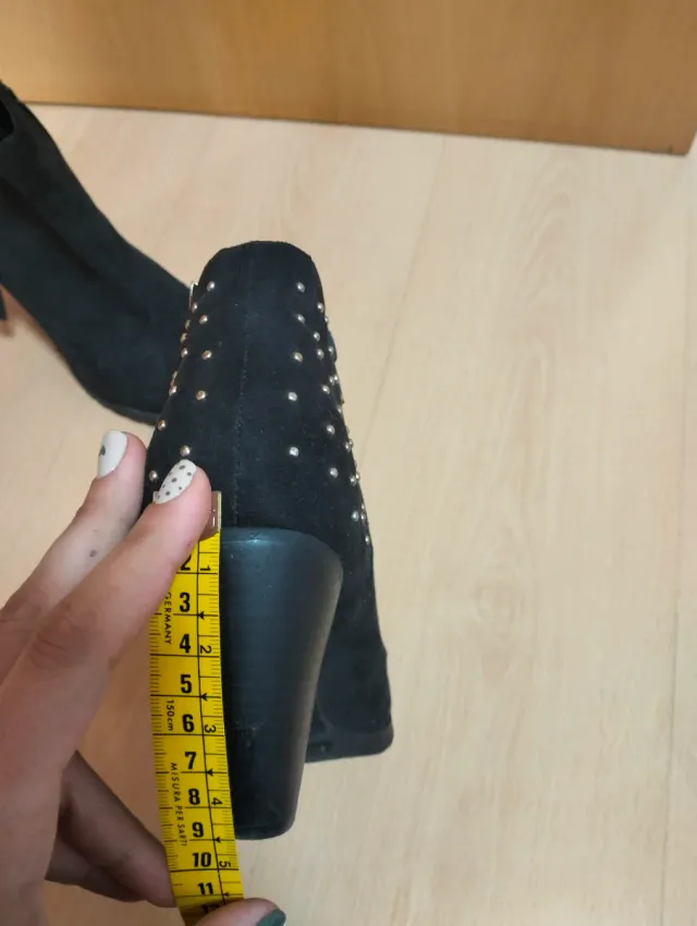 Botines negros Talla 39