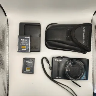 Nikon Coolpix S8100 fotocamera digitale