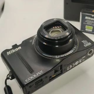 Nikon Coolpix S8100 fotocamera digitale