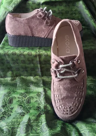 Scarpe Coca con lacci e plateau