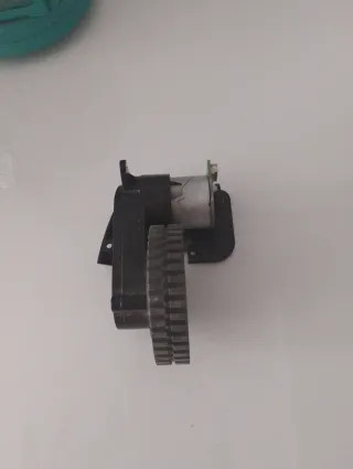 Rueda Izquierda Motor Conga 1090