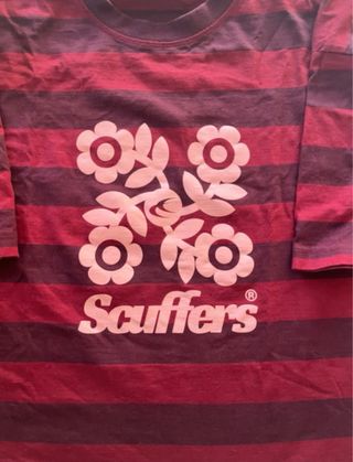 Camiseta Scuffers Rayas Granate Talla L
