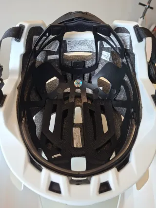 Casco Oakley DRT3 MIPS