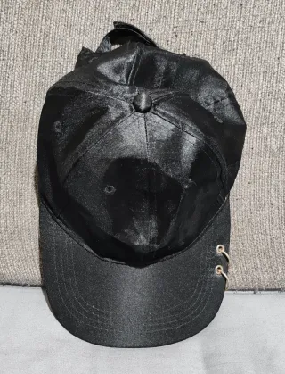 Lote de gorras. También se venden por separado.