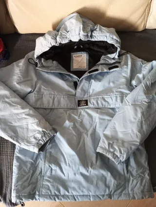 Polar Pull&Bear azul