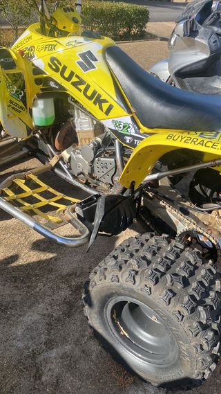 Suzuki LTZ 400 (Cambio por moto Cross)