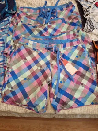 Bañador O'Neill cuadros azul y rosa