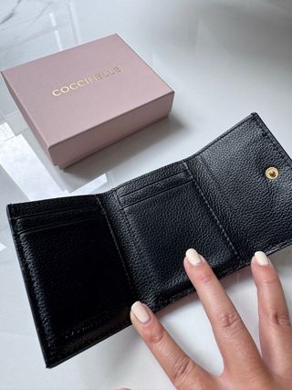 Portafoglio Coccinelle in pelle nero