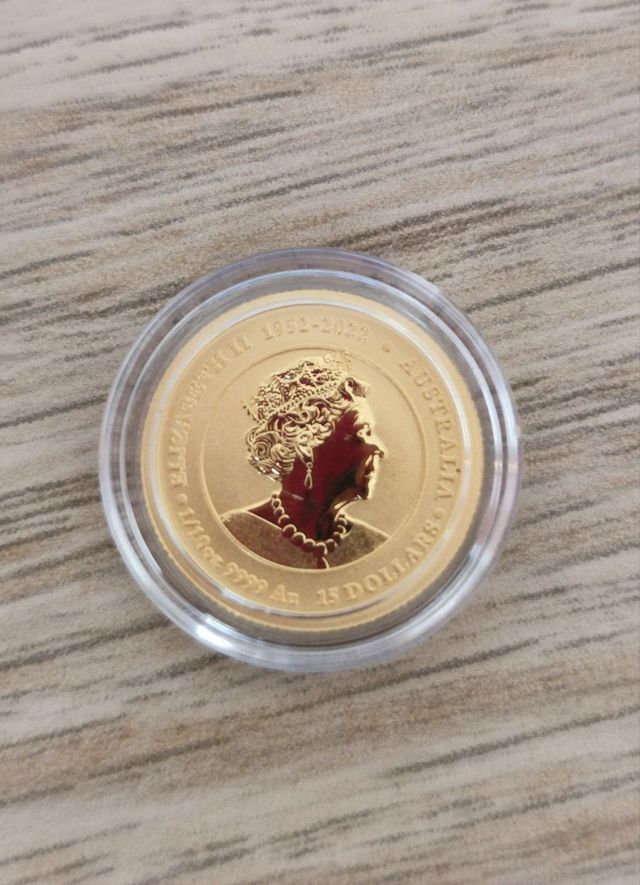 Moneda 1/10 Oro Reina Isabel II 1952-2022