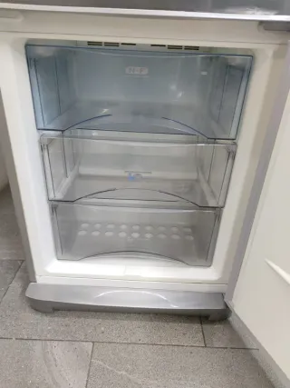 Nevera Fagor 185x60cm A+ no Frost con Garantia