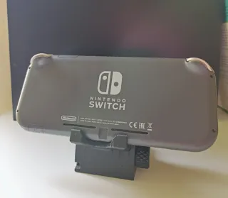 Nintendo Switch Lite Grigio + Custodie e caricatore