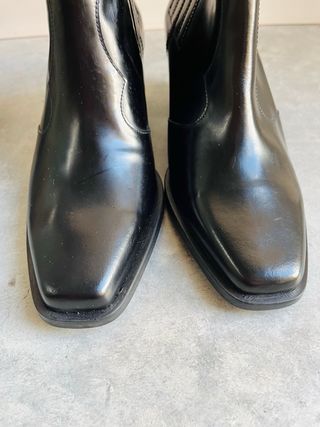 Botines cowboy Toral piel negros talla 37