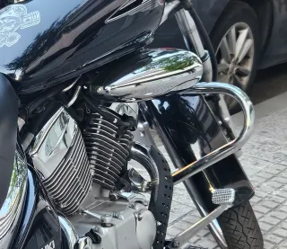 Defensa Suzuki Intruder