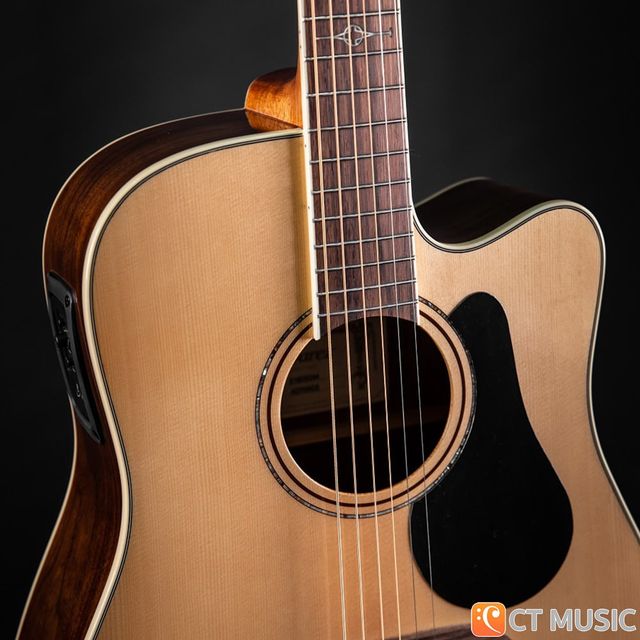 Guitarra Electroacústica Alvarez AD70WCE