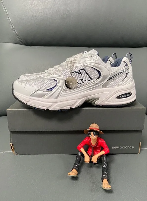 New Balance 530 Talla 38.5 Blanco Plata