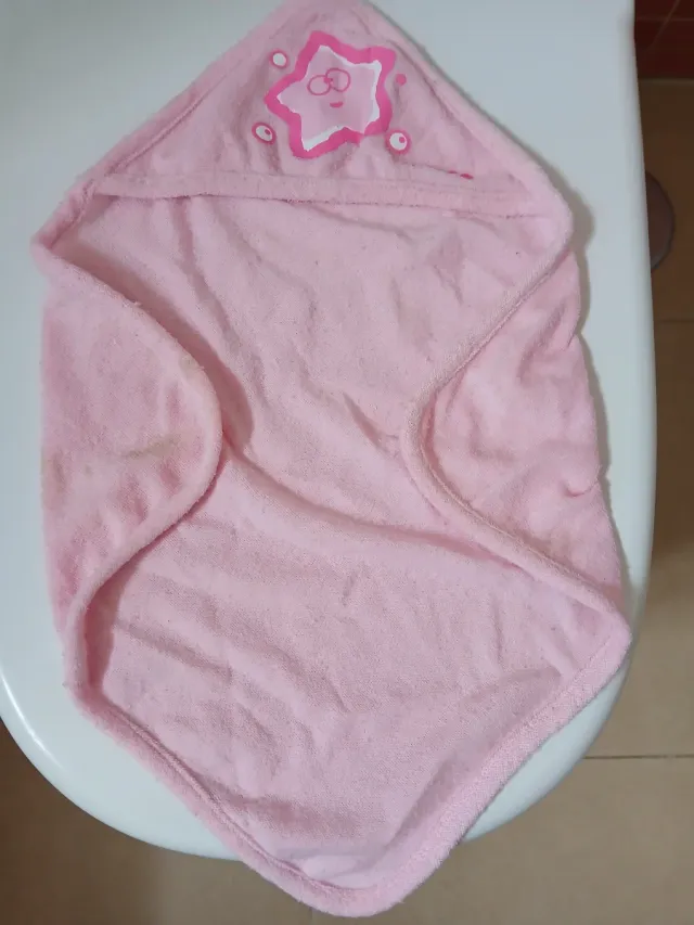 Muñeca bebé 'Antonio Juan' vestidos y accesorios