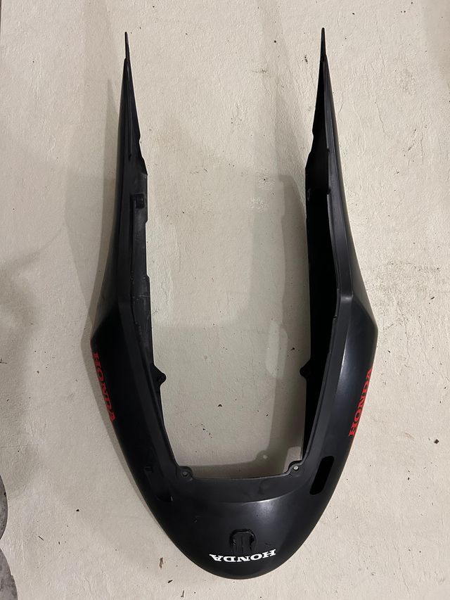 Carenado Lateral Honda CBR 600F