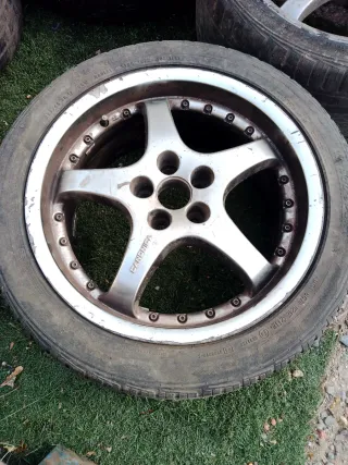 3 Llantas Canónica 17.  - 5 radios