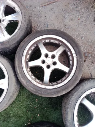 3 Llantas Canónica 17.  - 5 radios