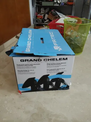 Volante simulador de juegos con pedales