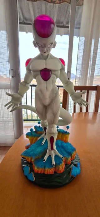 Figura Freezer Dragón ball Z