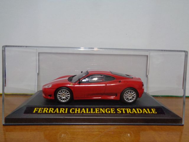 Ferrari Challenge Stradale 1:43