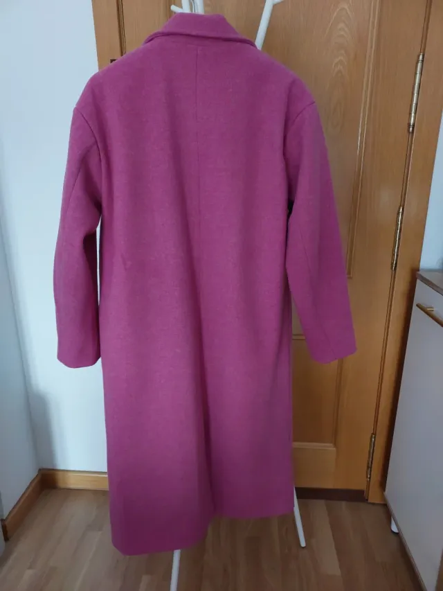 Abrigo Pieces oversize rosa