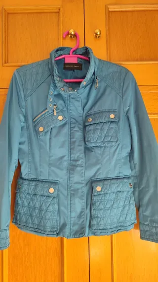 Chaqueta Purificación García Azul Petróleo